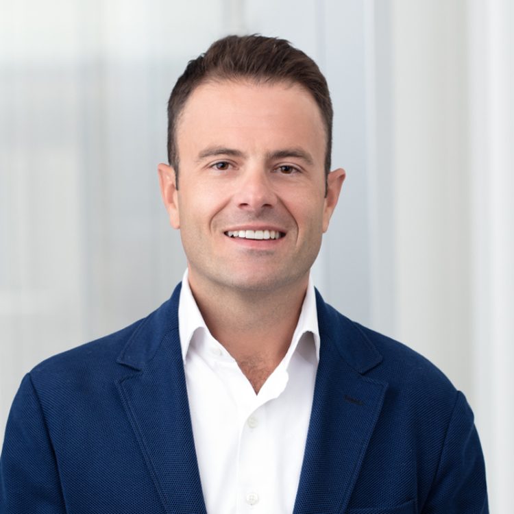 Chris Hahn, Calgary lawayer
