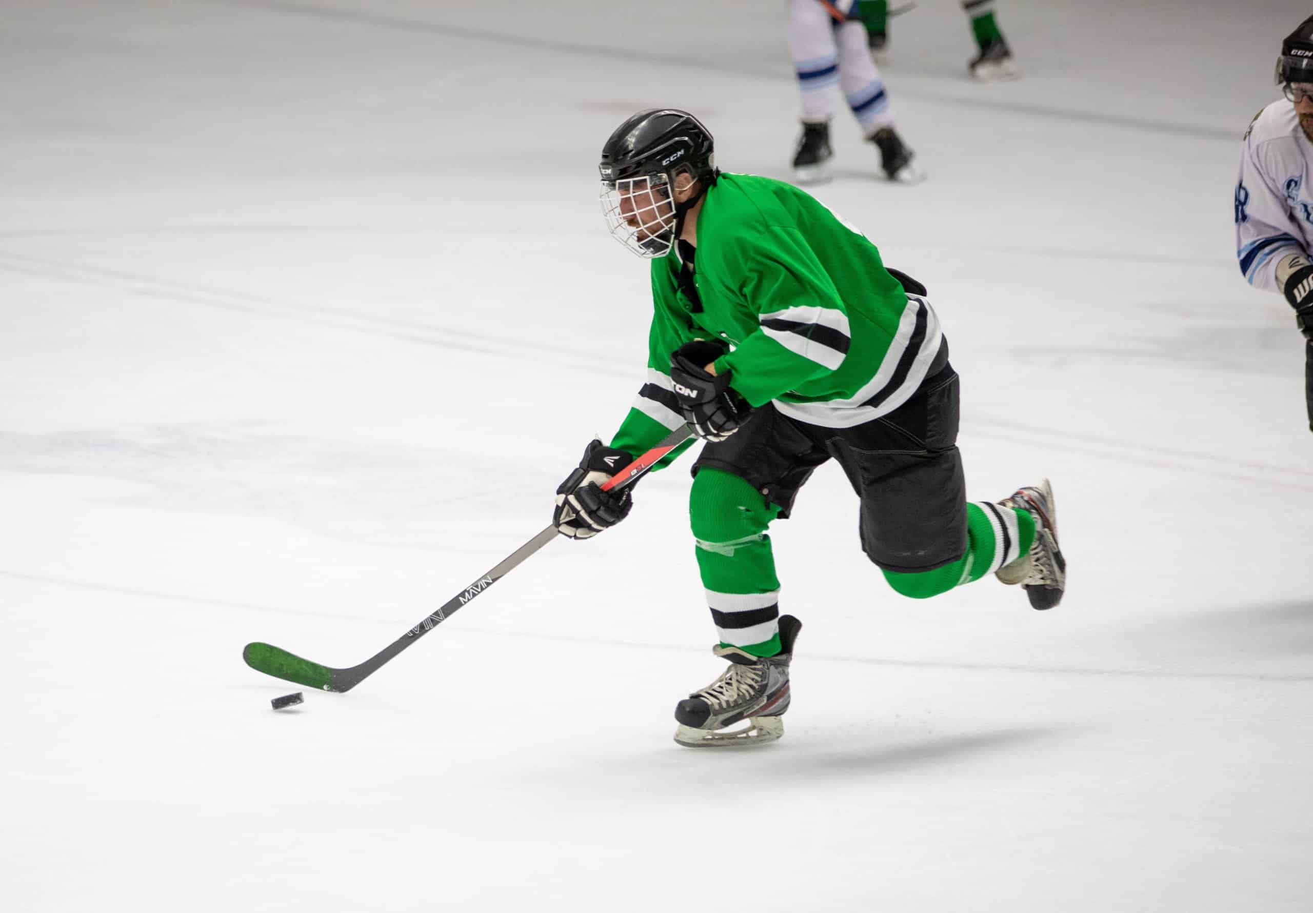 some guy playing hockey