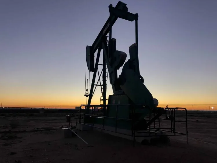 oil pumpjack