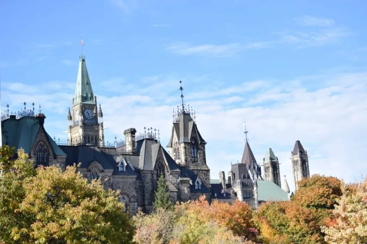 parliament hill ottawa