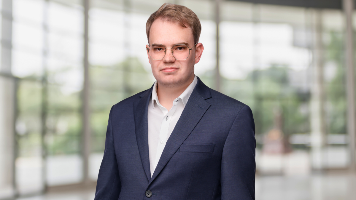 Brandon Gray, Associate Lawyer
