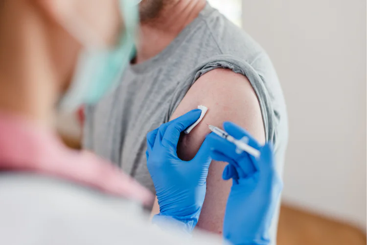 A man getting a vaccine