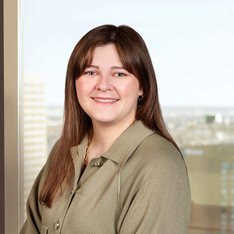 Courtney Yaremchuk, Edmonton Associate