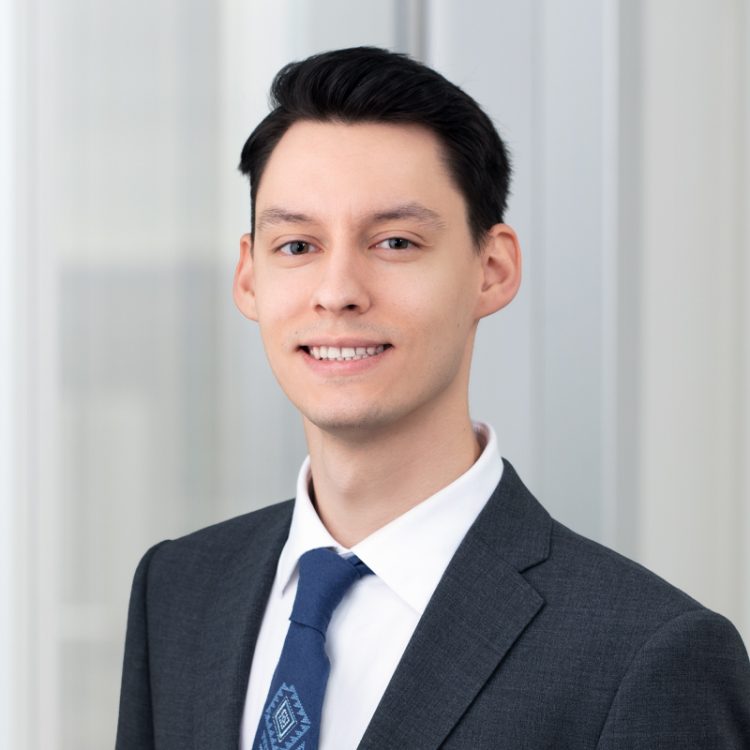 Mykhailo Kozhukhar, Calgary lawyer